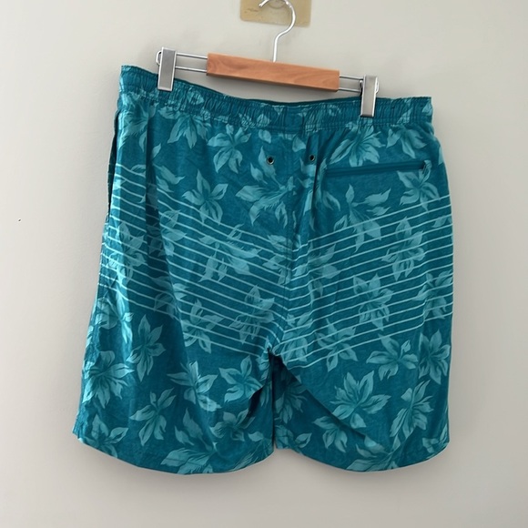 Kirkland Signature Blue Board Shorts for Swimming - Picture 2 of 4